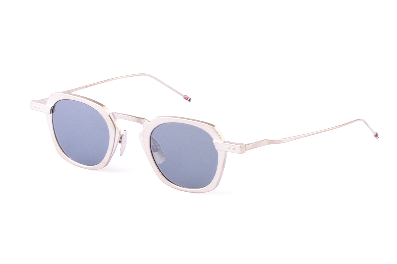 SQUARE SUNGLASSES IN TITANIUM 42 MATTE SILVER GREY SILVER FLASH AR