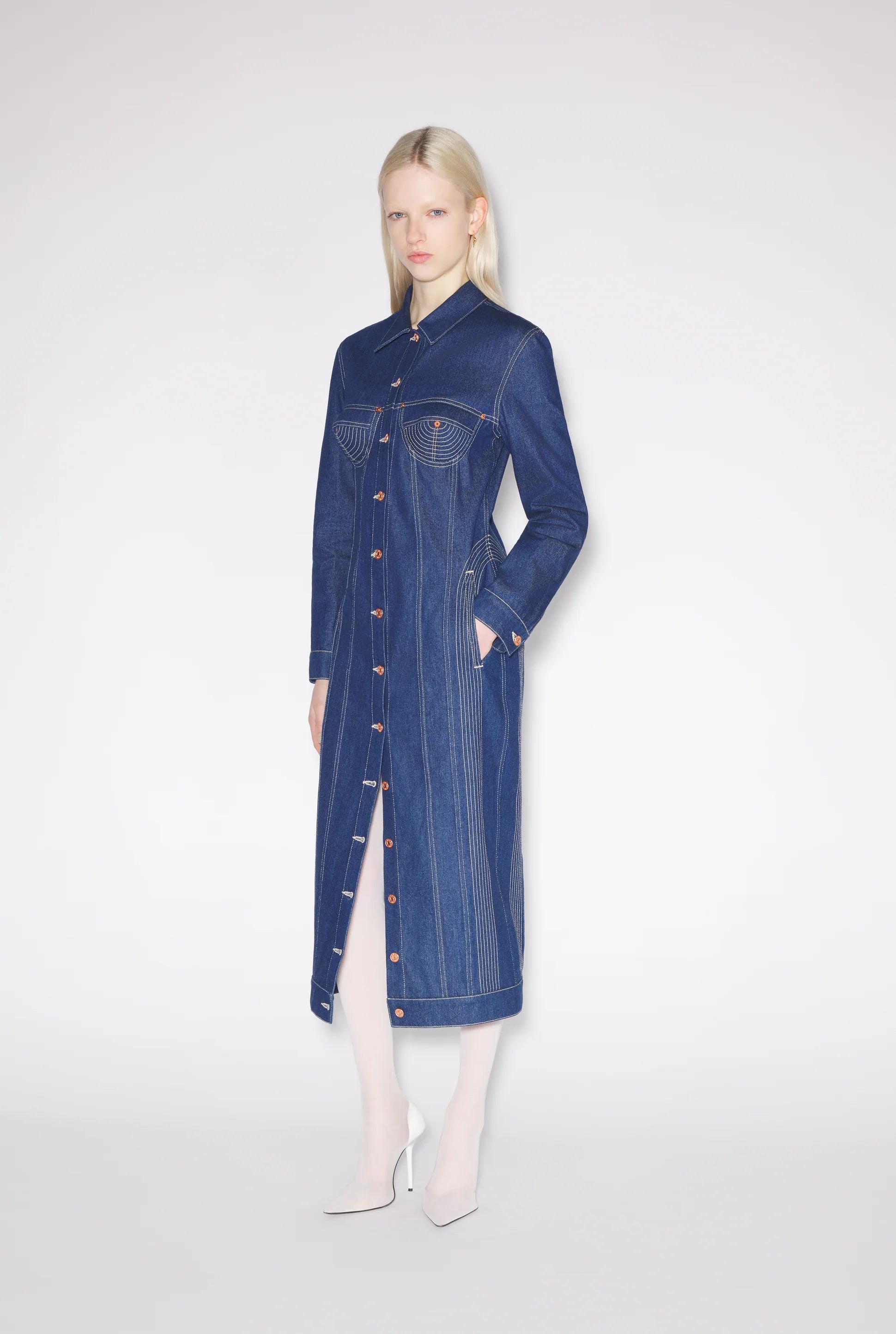 LONG SLEEVES DENIM COAT WITH CONTRASTED TOPSTITCHING MADONNA INSPIRED INDIGO/TABAC