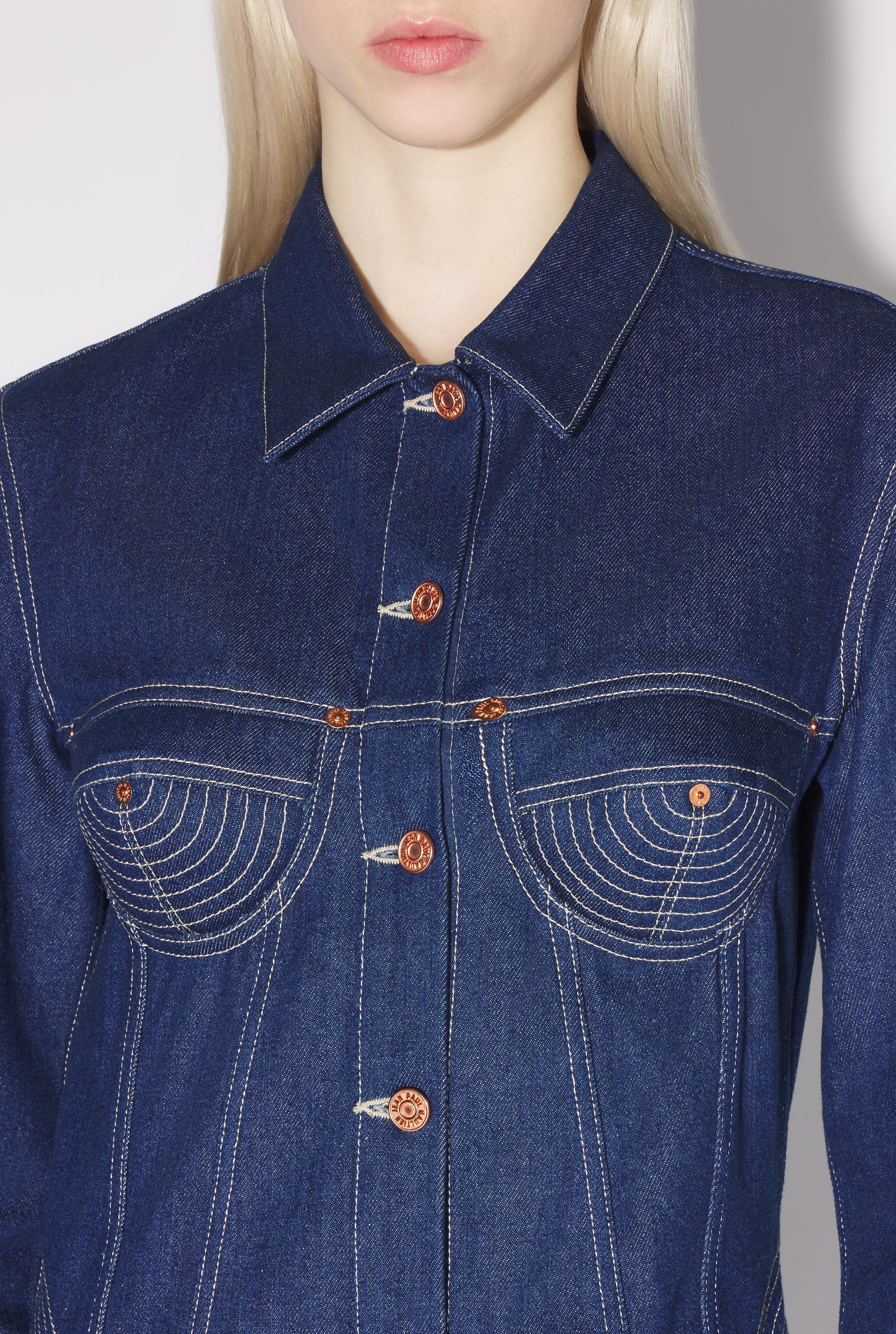 LONG SLEEVES DENIM COAT WITH CONTRASTED TOPSTITCHING MADONNA INSPIRED INDIGO/TABAC