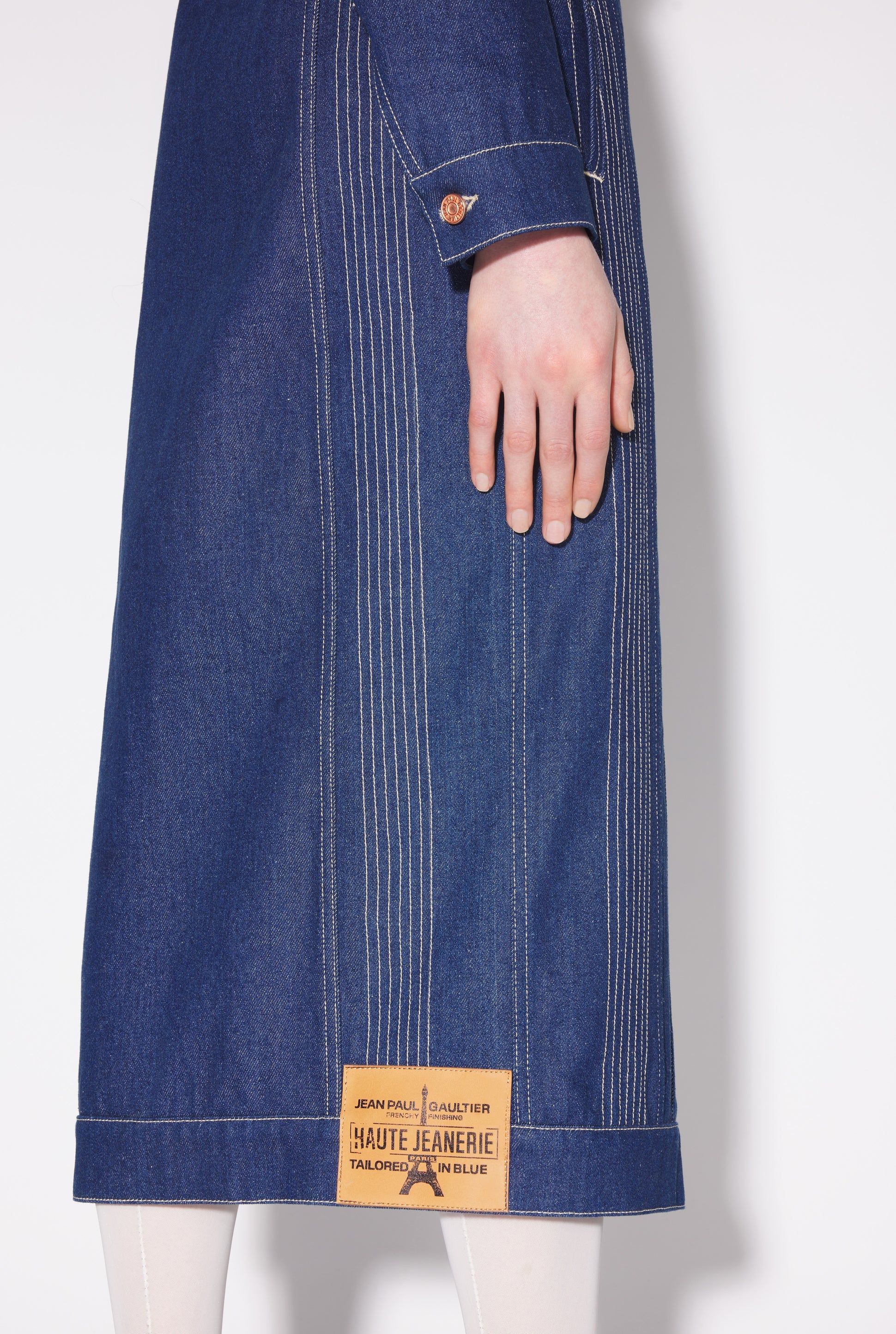 LONG SLEEVES DENIM COAT WITH CONTRASTED TOPSTITCHING MADONNA INSPIRED INDIGO/TABAC