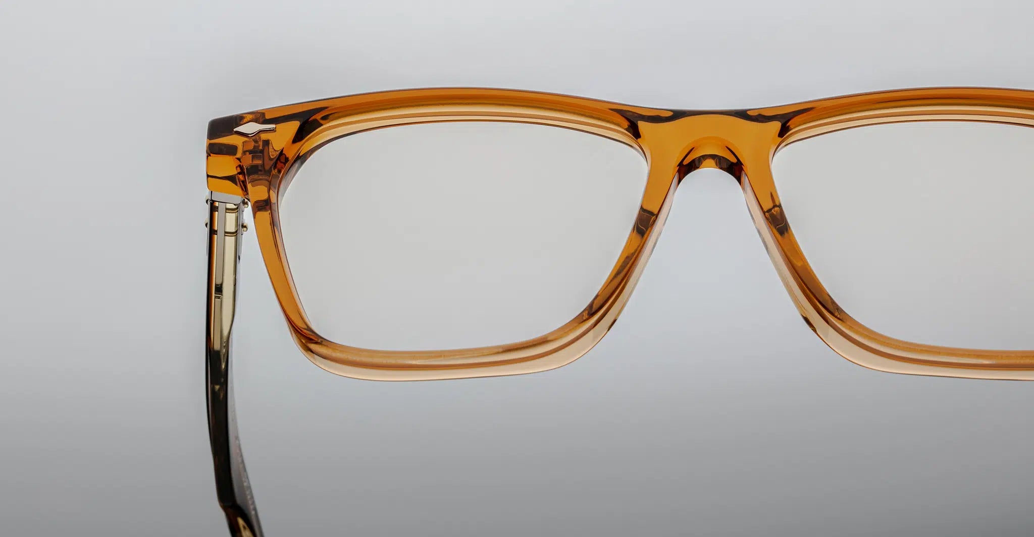 MANTUA WHISKEY STERLING SILVER SUPERIGHT BRONZE