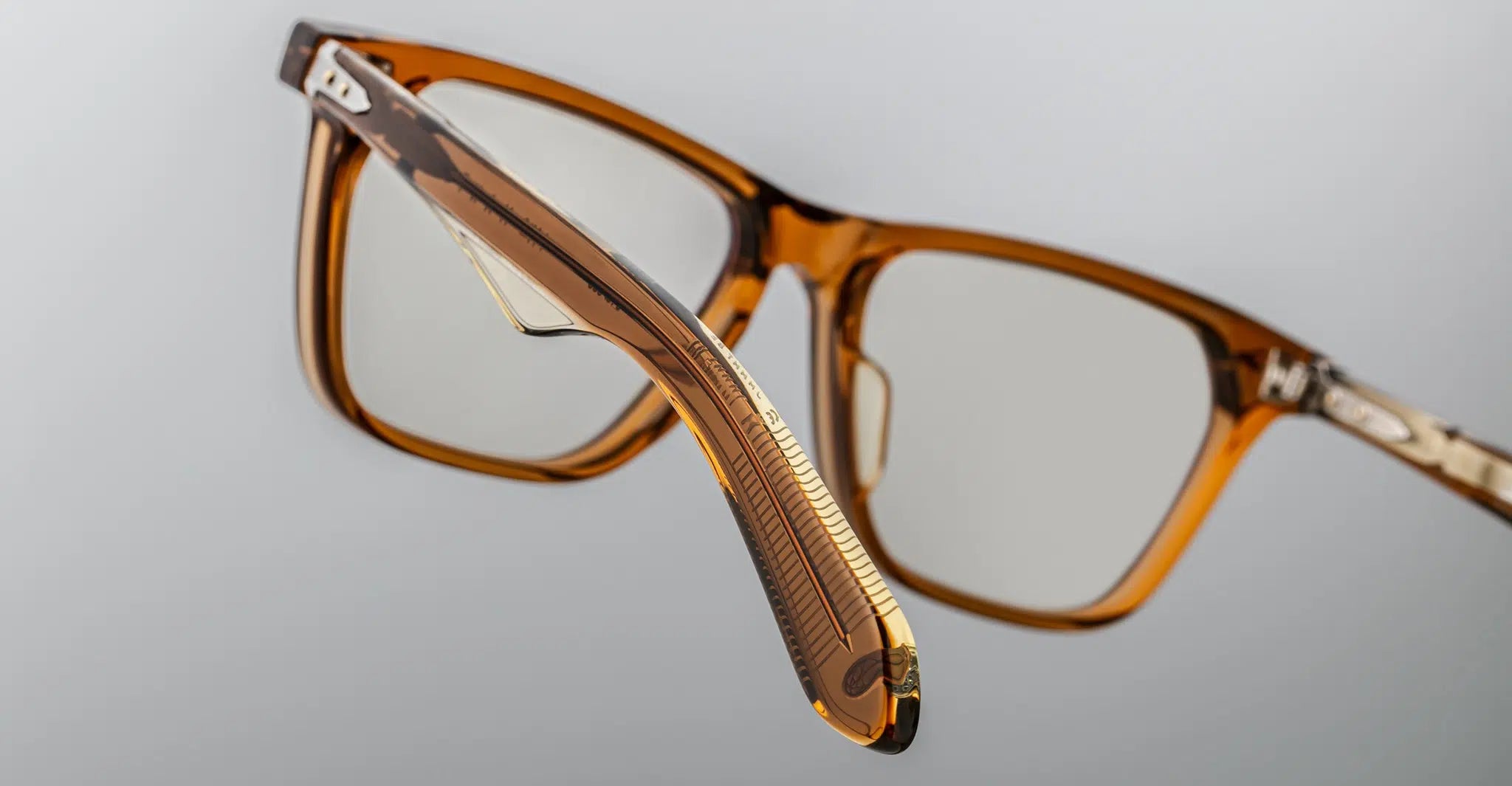 MANTUA WHISKEY STERLING SILVER SUPERIGHT BRONZE