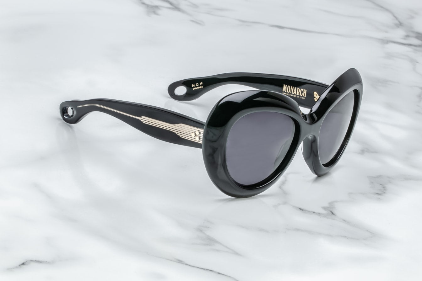 MONARCH BLACK DARK GOLD DARKEST GS-4A JMM BLACK