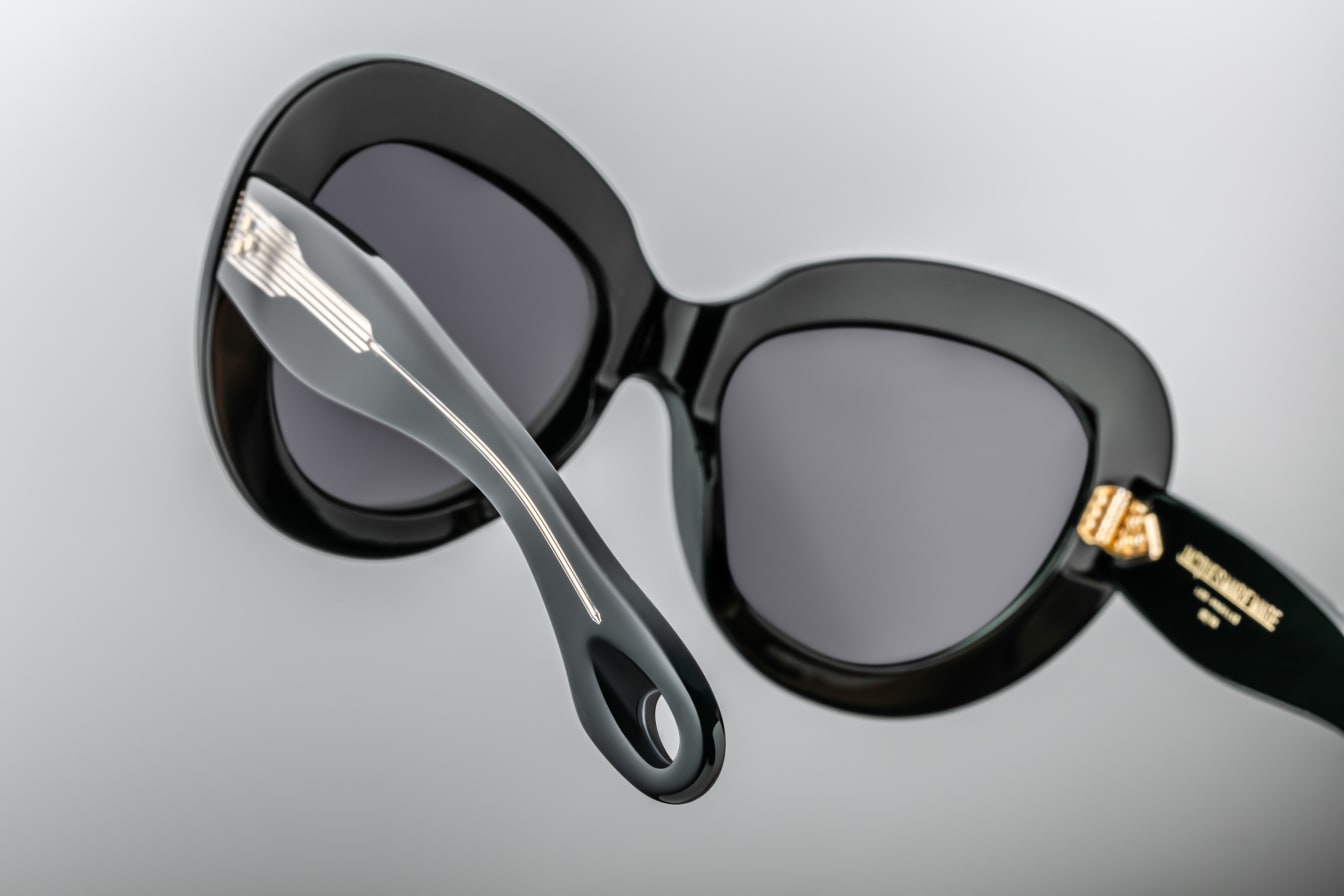 MONARCH BLACK DARK GOLD DARKEST GS-4A JMM BLACK