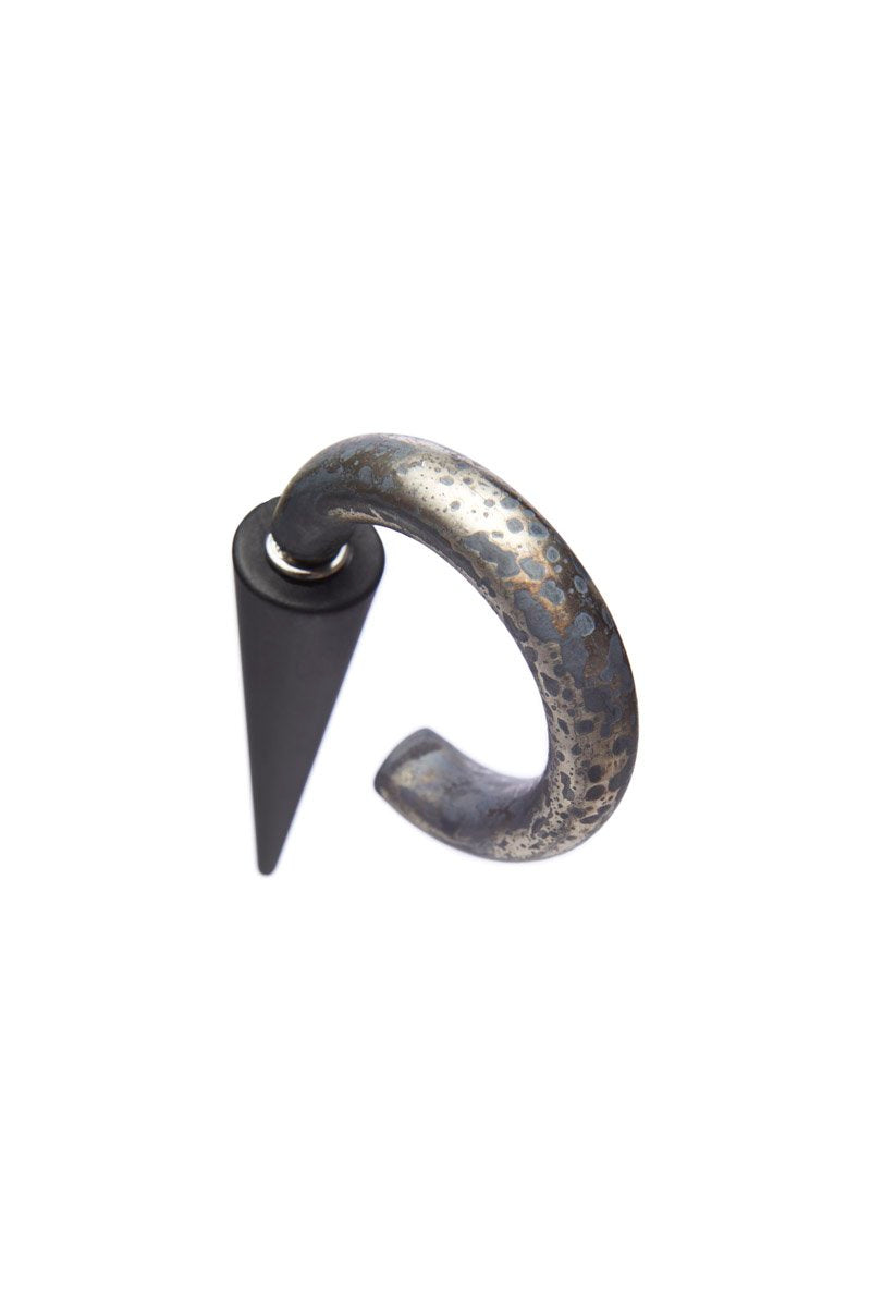 OBJECT EA2/MONO SPIKE EARRING BIG SIZE BLACK MATT
