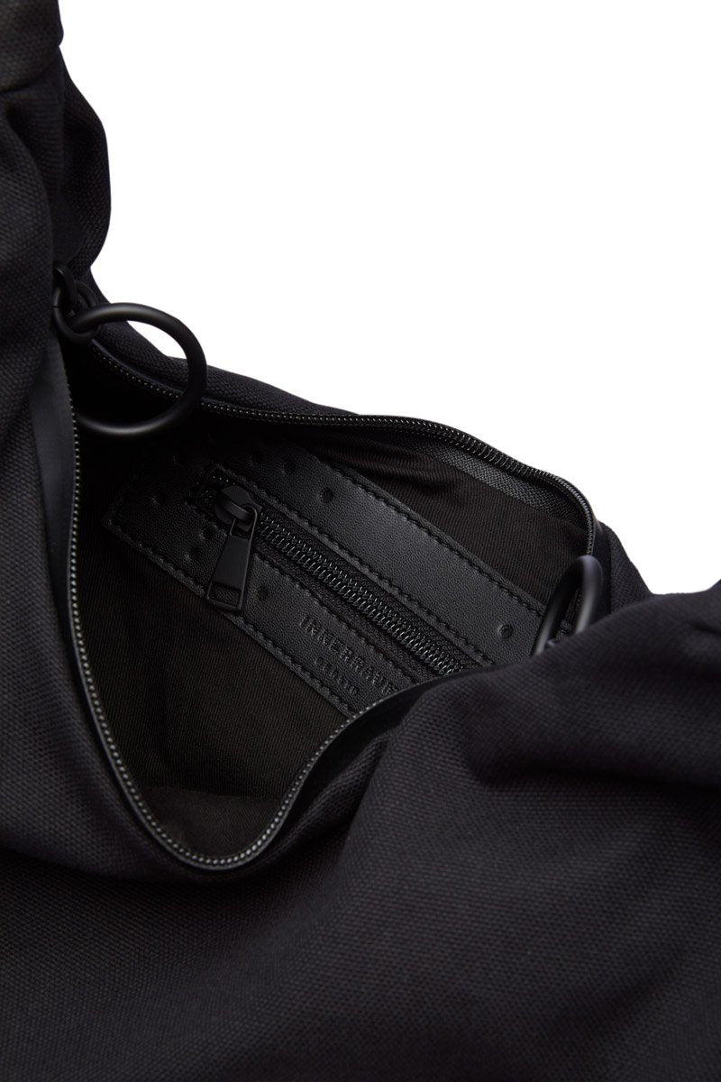 HM2 SMALL HALF MOON BAG BLACK MATT BAMBOO