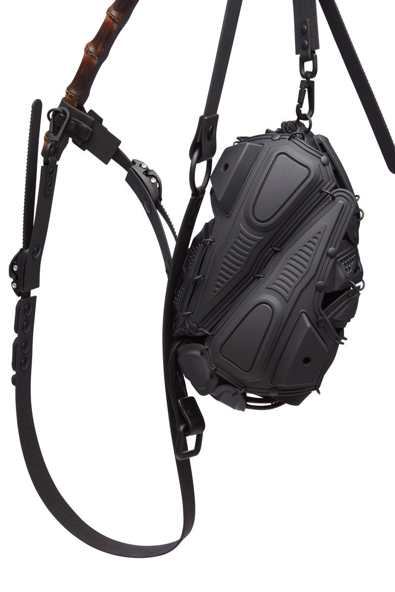 OBJECT I02 HAND BAG/CROSS BODY BLACK MATT BAMBOO