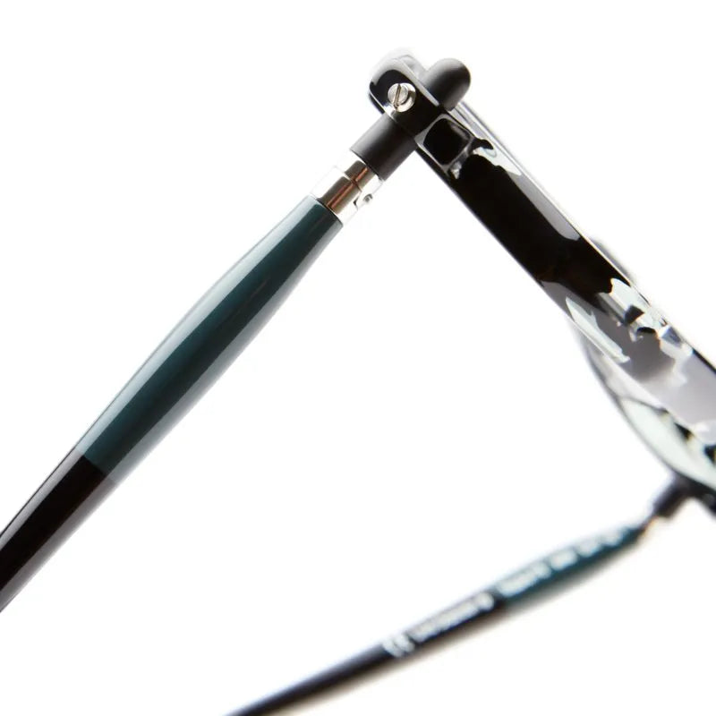 P8 HAVANA TRANSPARENT BLACK MOSS BLACK SHINE LIGHT GREEN