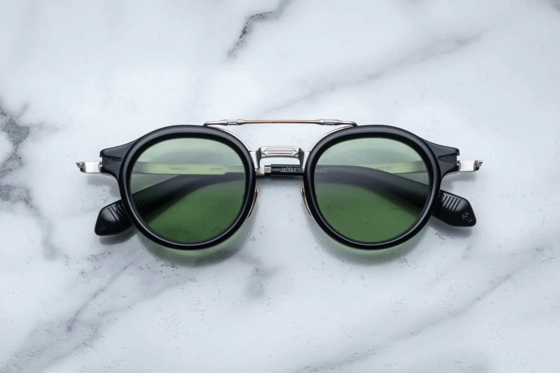 DELAGE NOIR SILVER LIGHT GREEN MINERAL GLASS