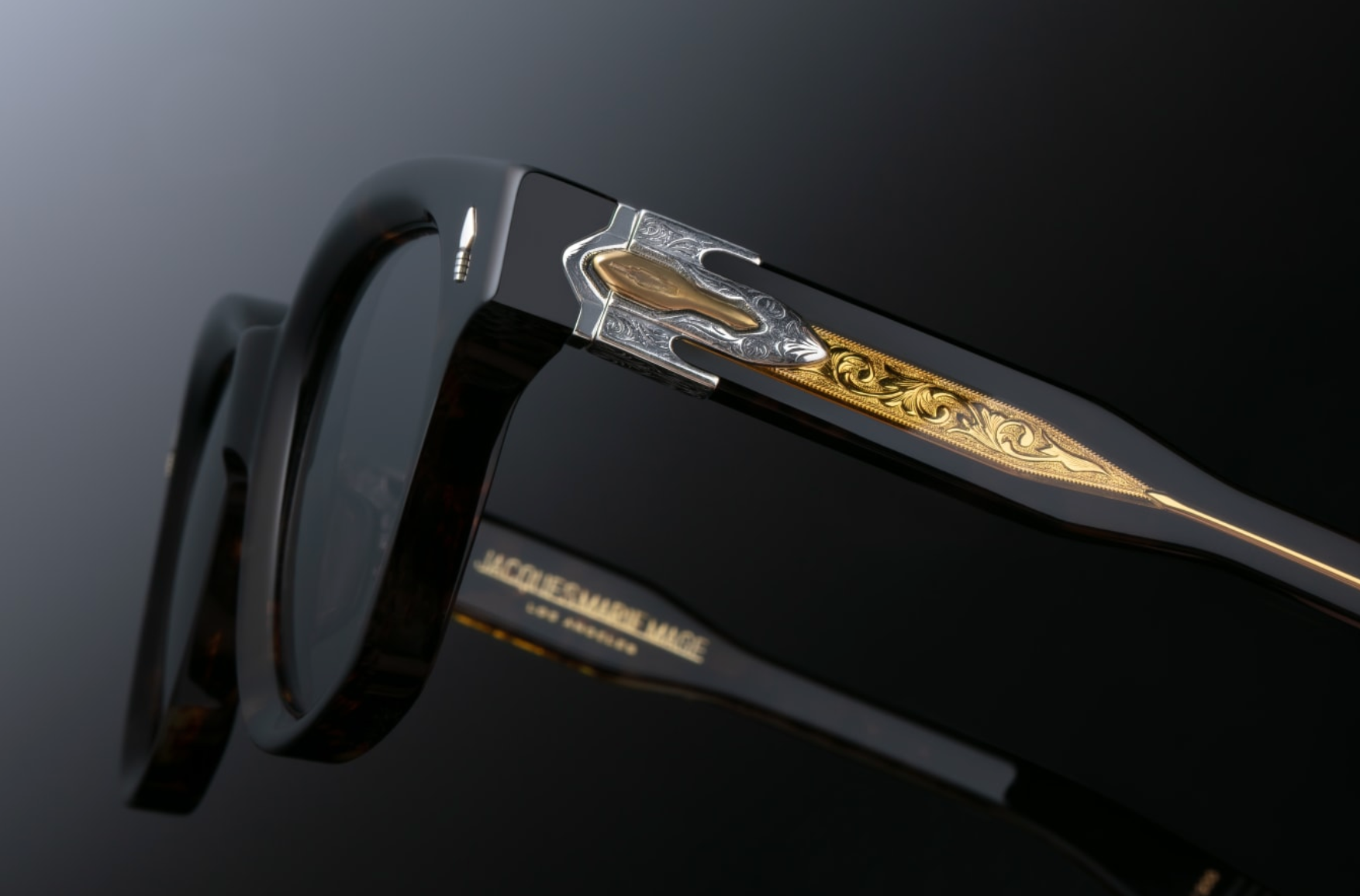 MOJAVE BEAU STERLING STRATUS MINERAL GLASS