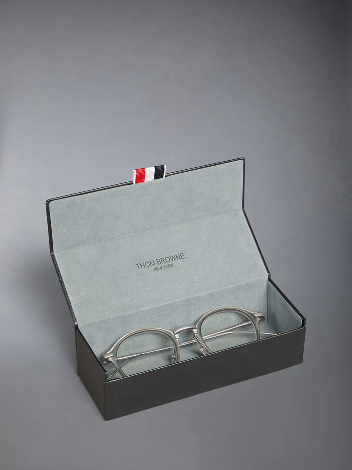 ROUND SUNGLASSES IN TITANIUM 40 MATTE SILVER GREY SILVER FLASH AR