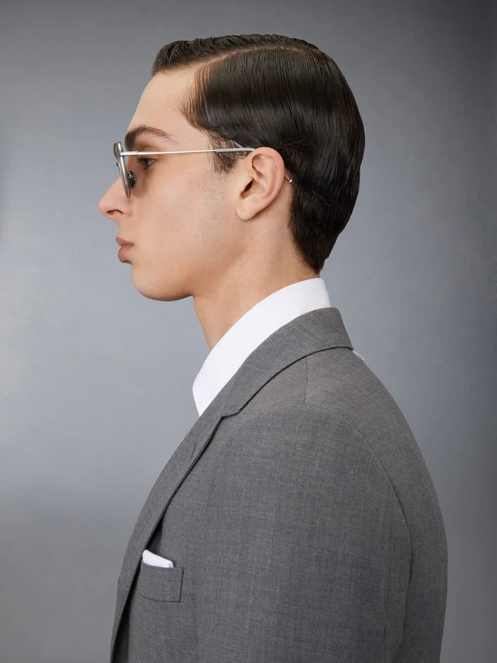 RECTANGULAR AVIATOR SUNGLASSES IN ACETATE AND TITANIUM 51 SATIN CRYSTAL GREY
DK GREY AR