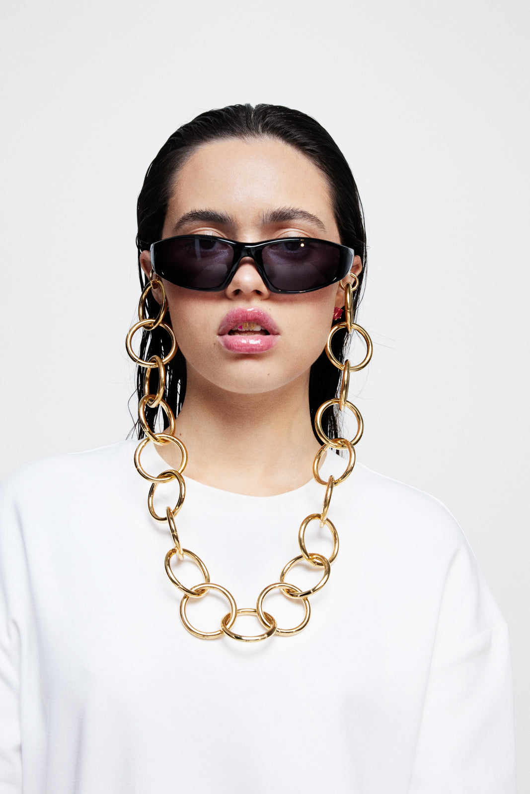 Asymetric Plates Multi Chain Necklace