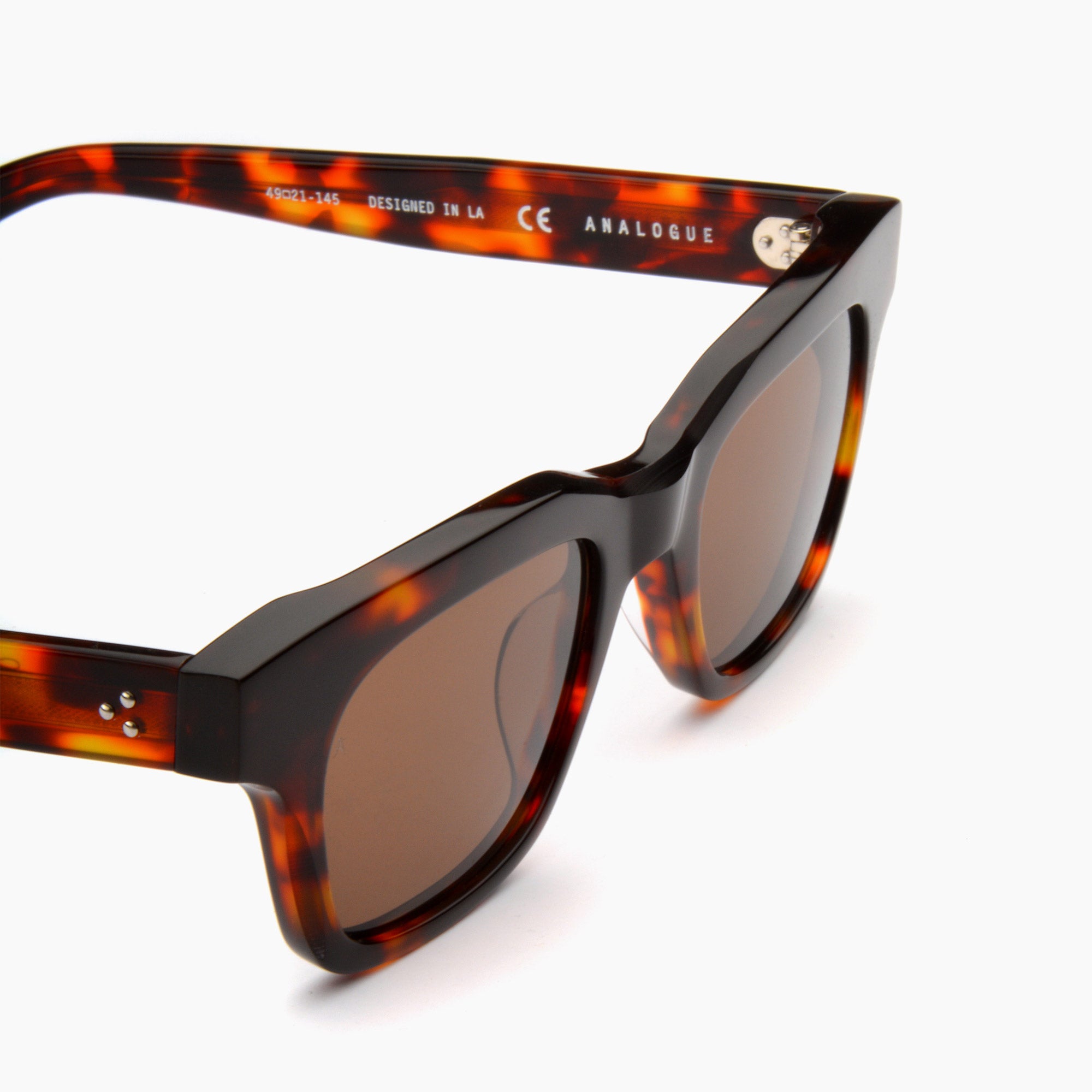 ANALOGUE TORTOISE BROWN