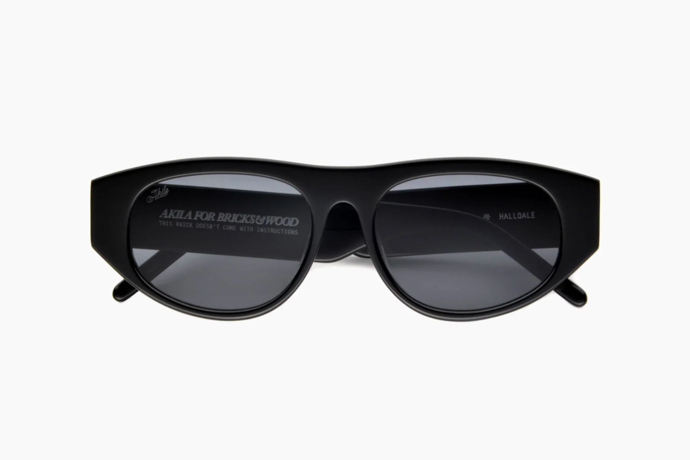 HALLDALE X BRICKS &amp; WOOD BLACK BLACK