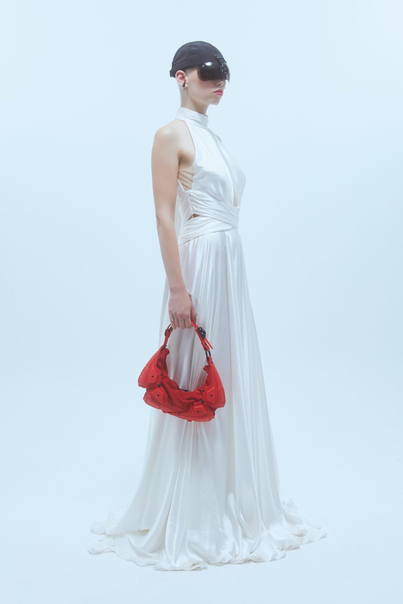 MODULE M02/SMALL HALF MOON BAG RED BLACK