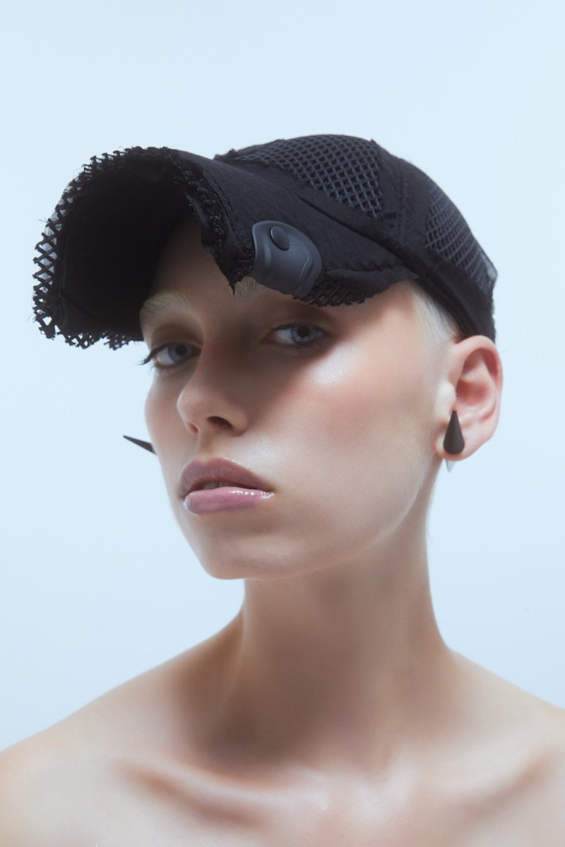 OBJECT CP7/CROPPED BASEBALL CAP BLACK BLACK