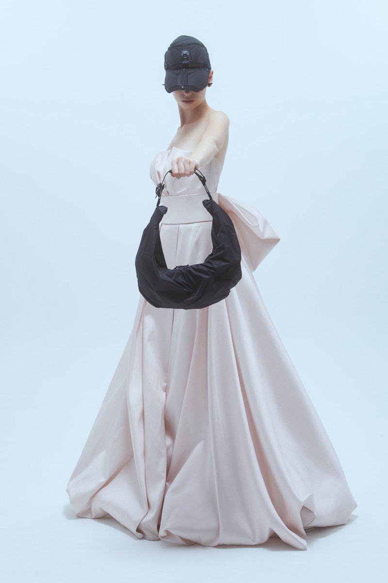 OBJECT HM03/HALF MOON BAG BLACK MATT BLACK